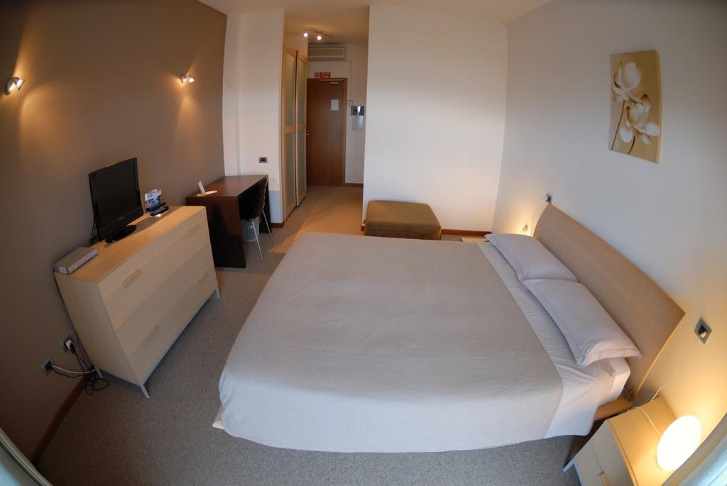 Medi Garden Hotel&Residence Alba Adriatica Luaran gambar