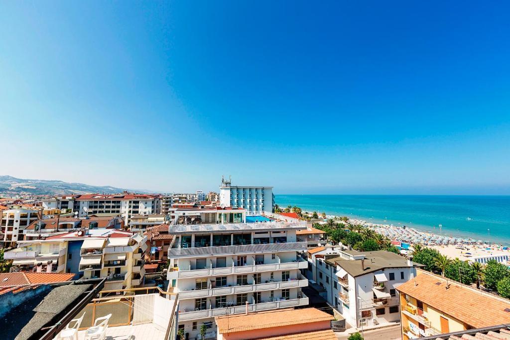 Medi Garden Hotel&Residence Alba Adriatica Luaran gambar