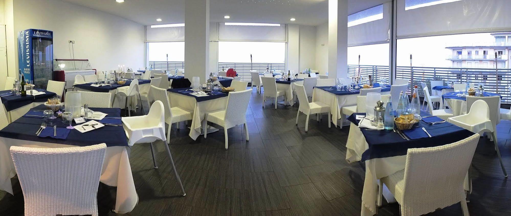Medi Garden Hotel&Residence Alba Adriatica Luaran gambar